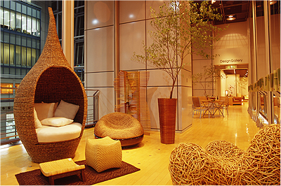 アジアのカタチ展展示(ブリッジ)